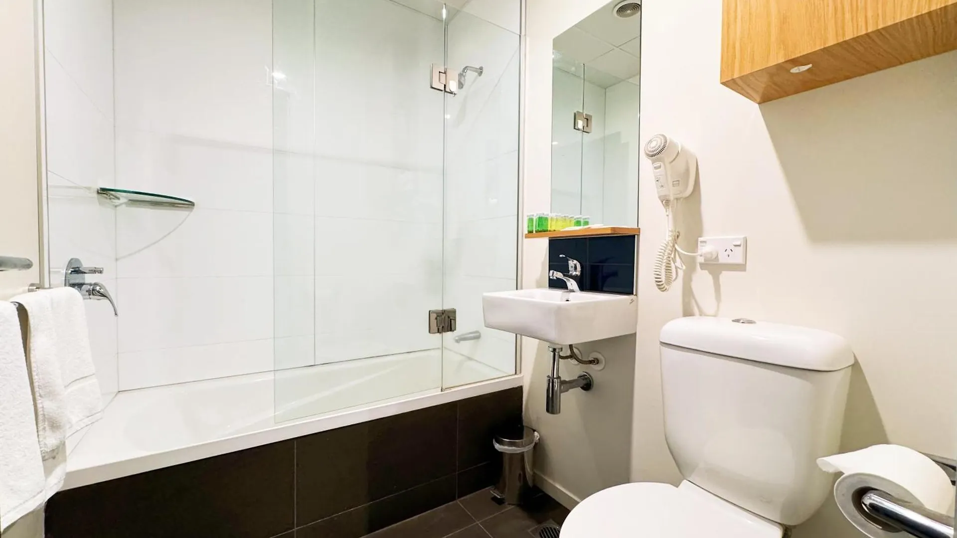 Park Hotel, Lambton Quay Wellington 0*,  New Zealand